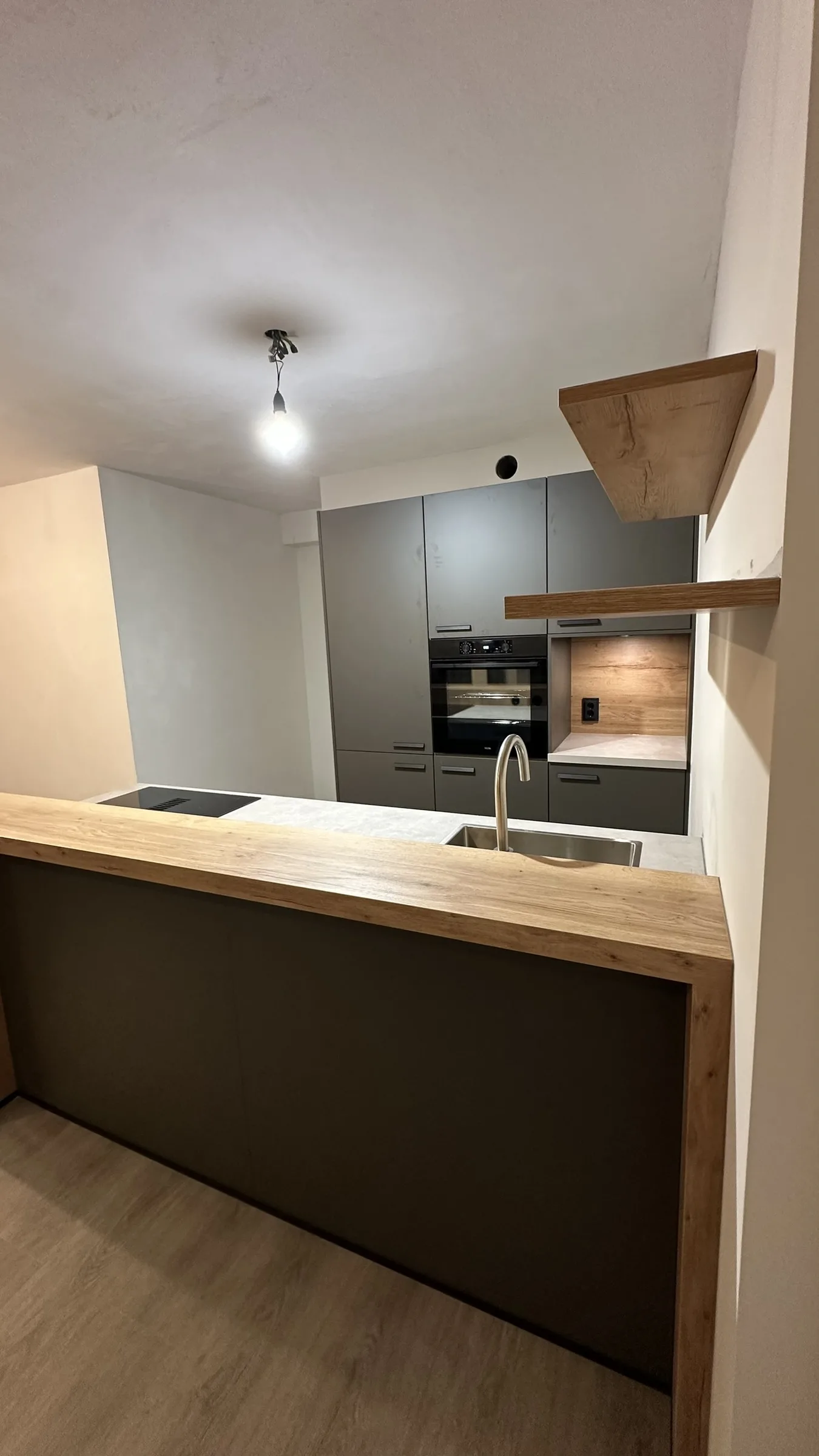 Familie Donnars - keukenmontage in Amsterdam – foto 5